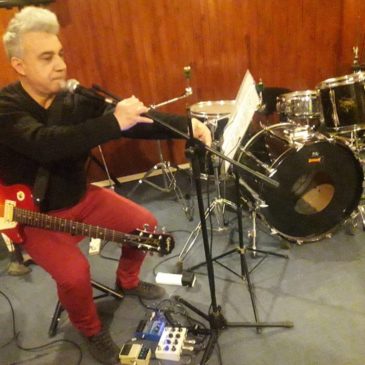 Daniel Mora – (fotografías)